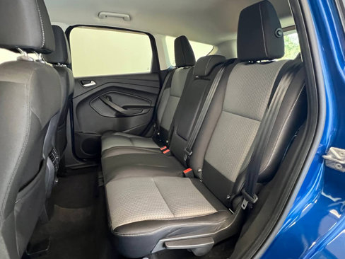 Used 2017 Ford Escape SE image 10