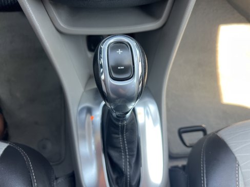 Used 2015 Buick Encore Convenience image 17