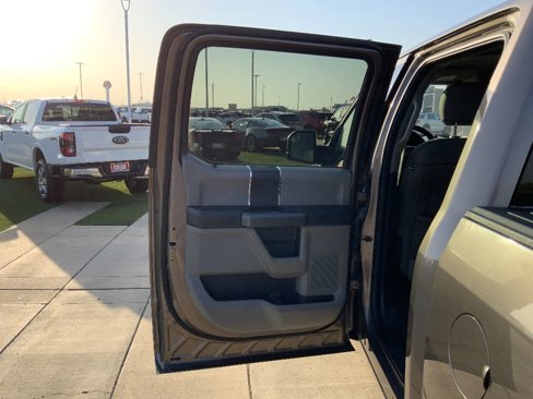 Used 2018 Ford F150 XLT image 17