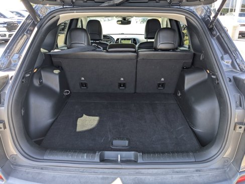 Certified 2023 Jeep Cherokee Altitude Lux image 29
