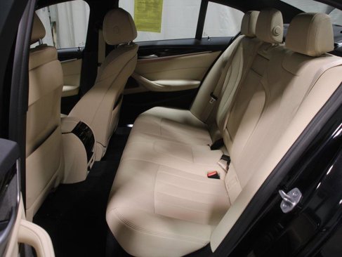 Used 2022 BMW 540i xDrive w/ M Sport Package image 14
