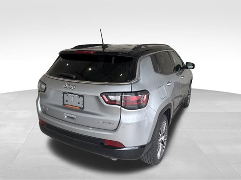 Used 2022 Jeep Compass Limited w/ Elite Group image 3