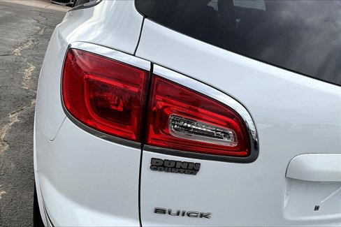 Used 2017 Buick Enclave Premium image 33