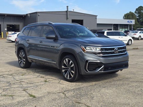 Used 2021 Volkswagen Atlas SEL R-Line image 2