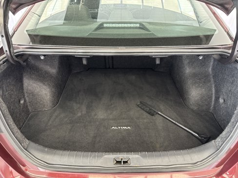 Used 2023 Nissan Altima 2.5 SV image 17