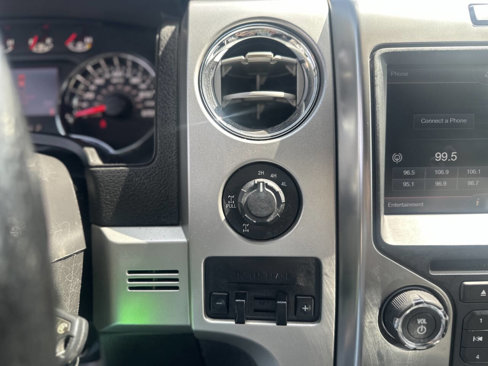 Used 2014 Ford F150 FX4 w/ Equipment Group 402A Luxury image 17