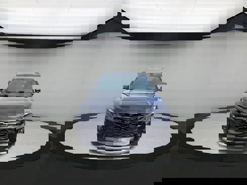 Used 2021 Chevrolet Blazer LT image 3