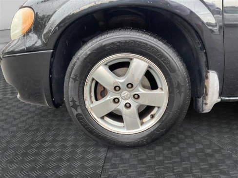 Used 2006 Dodge Caravan SXT image 14