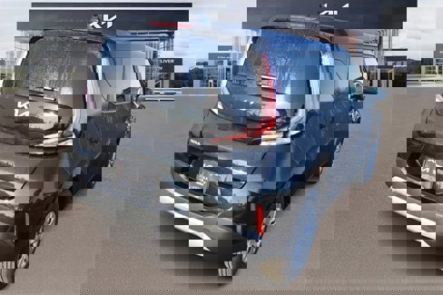 New 2025 Kia Soul LX image 3