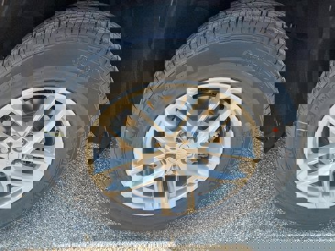 New 2025 Jeep Grand Cherokee Laredo X w/ Luxury Tech Group I image 10