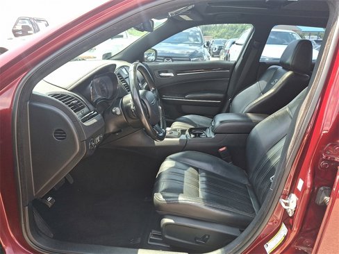 Used 2019 Chrysler 300 S w/ S Model Appearance Package image 13