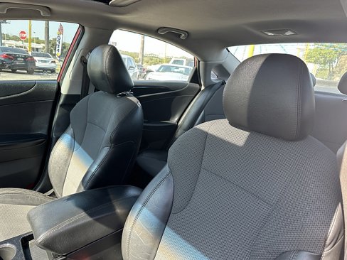Used 2014 Hyundai Sonata SE w/ Premium Package 03 image 11