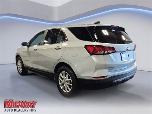 Used 2022 Chevrolet Equinox LT image 3