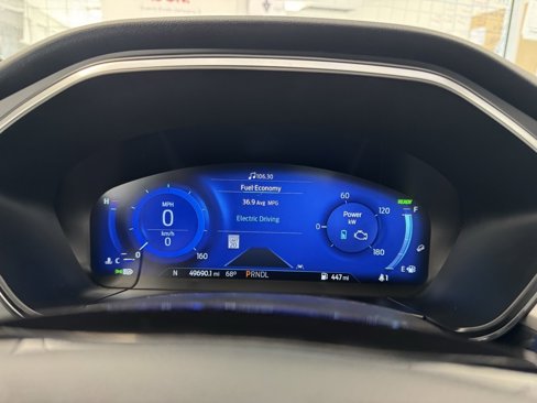 Used 2021 Ford Escape Titanium image 19