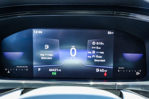 Certified 2022 Volkswagen Taos S image 37