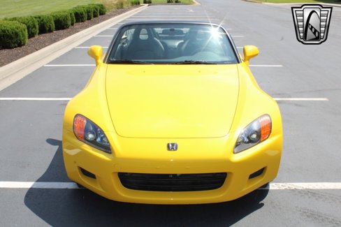 Used 2001 Honda S2000 image 8