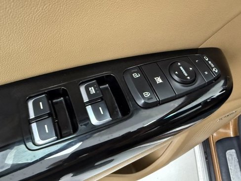Used 2018 Kia Sportage SX image 28