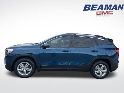 Used 2021 GMC Terrain SLE w/ Driver Convenience Package image 5