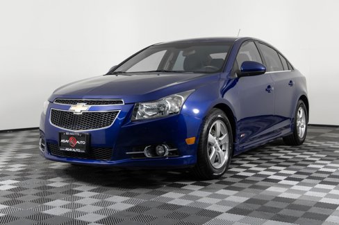 Used 2012 Chevrolet Cruze LT w/ RS Package image 2