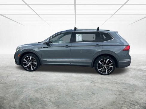 Used 2022 Volkswagen Tiguan SEL R-Line image 7