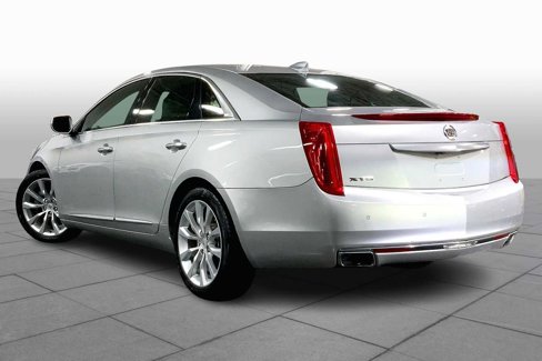 Used 2015 Cadillac XTS Luxury image 11
