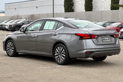Used 2023 Nissan Altima 2.5 SV image 6