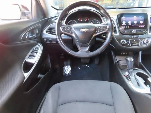 Used 2020 Chevrolet Malibu RS image 17