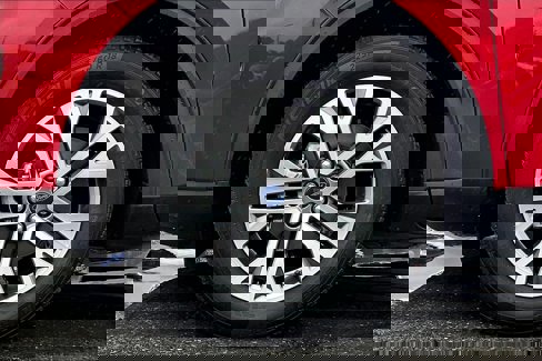Certified 2022 Ford Escape SEL image 9
