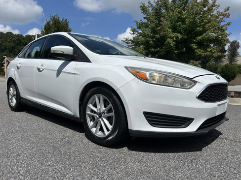 Used 2017 Ford Focus SE image 9