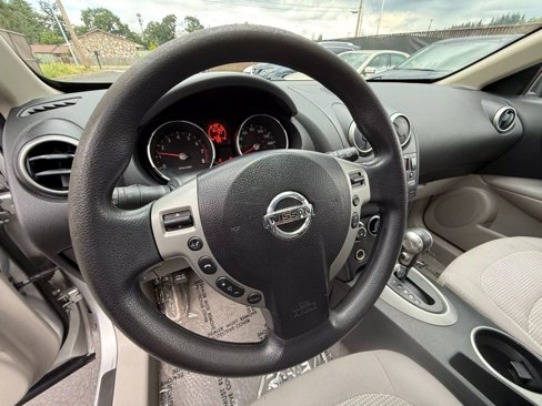 Used 2010 Nissan Rogue SL image 18