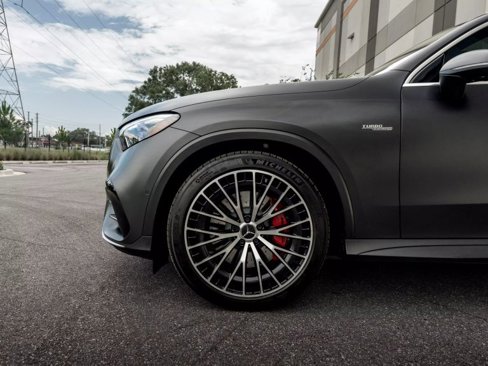 Used 2024 Mercedes-Benz GLC 43 AMG 4MATIC image 32