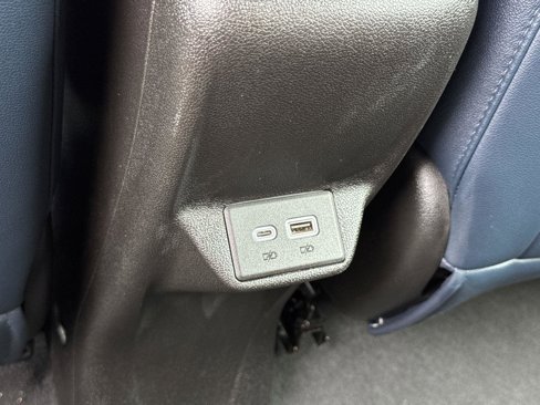 Used 2023 Chevrolet Bolt EUV Premier w/ Sun & Sound Package image 21