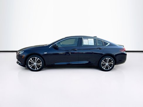 Used 2019 Buick Regal Essence w/ Driver Confidence Package I image 4