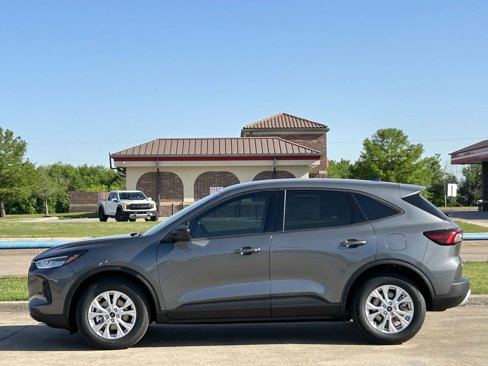 New 2025 Ford Escape Active image 28