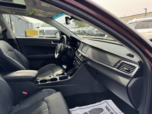 Used 2017 Kia Optima EX w/ Premium Package image 36