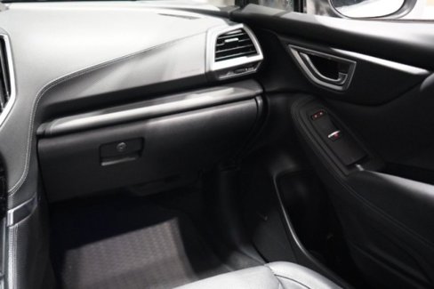 Used 2022 Subaru Forester Touring image 9