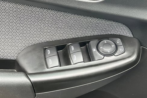 Used 2023 Chevrolet TrailBlazer LS image 13
