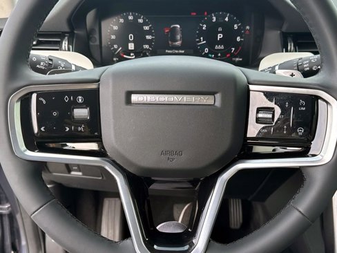 New 2024 Land Rover Discovery Sport S image 28