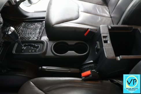 Used 2016 Jeep Wrangler Unlimited Rubicon w/ Max Tow Package image 19