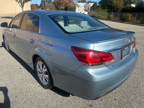 Used 2012 Toyota Avalon image 6