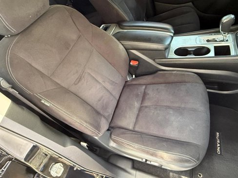 Used 2018 Nissan Murano SV image 17