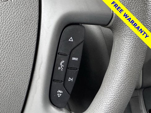 Used 2015 Chevrolet Traverse LS image 21