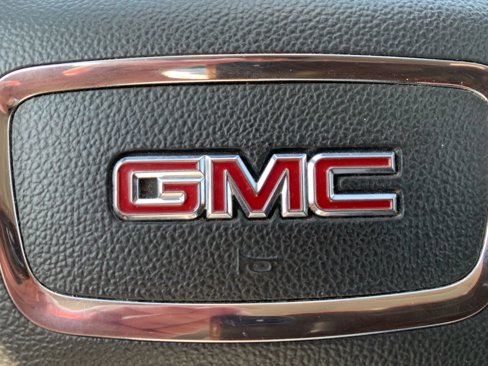 Used 2018 GMC Canyon SLE w/ SLE Convenience Package image 25