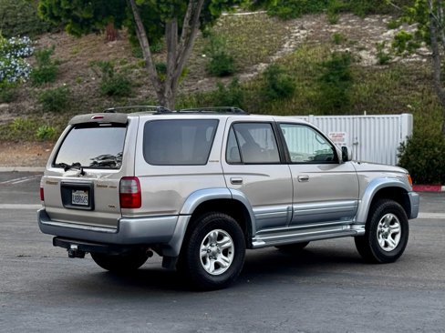 Used 1999 Toyota 4Runner Limited image 10