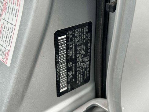 Used 2022 Nissan Rogue Sport SV image 30