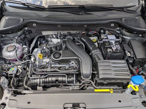 New 2025 Volkswagen Taos S image 31