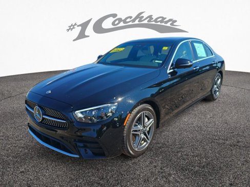 Used 2023 Mercedes-Benz E 350 4MATIC Sedan image 3