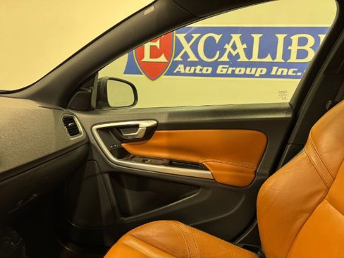 Used 2015 Volvo S60 T5 Premier image 24