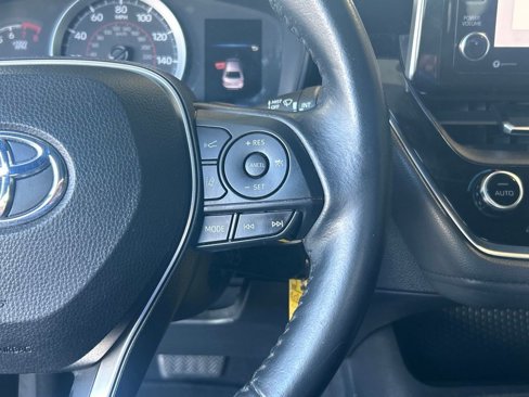 Used 2021 Toyota Corolla SE image 38