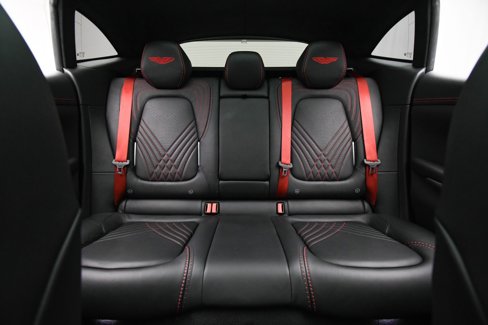 Used 2021 Aston Martin DBX image 18